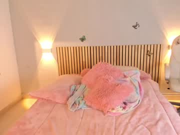 Nude cam girl little_effy18 image #4543097