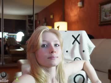 Nude cam girl bestblondiiecb image #6808769
