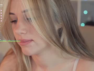 Nude cam girl mia_milagros image #2092524