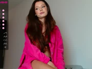 Nude cam girl isia_slay image #1479363