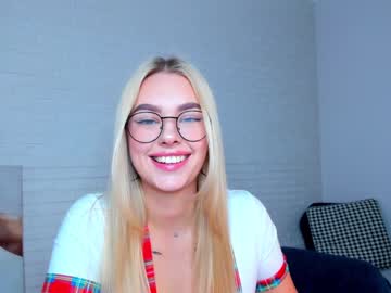 Nude cam girl 8a8y_nura image #1699079