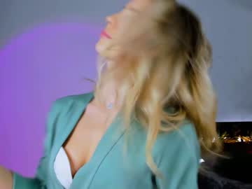 Nude cam girl emmi_rosee image #4080609