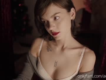 Nude cam girl auddicted image #643518