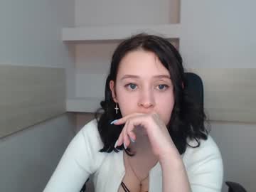 mikka_rey_ nude girls camming