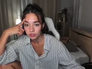 Nude cam girl ella_flare image #2492760