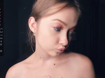 Nude cam girl ventetta_tao image #5198357