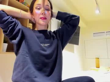 Nude cam girl ellie_leen image #1331162