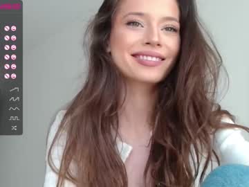 Nude cam girl isia_slay image #1591950