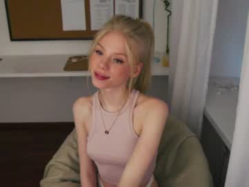 Nude cam girl sonyaplush image #1111070