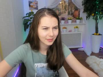 Nude cam girl carolineprise image #658834
