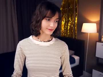 Nude cam girl odettehatt image #7025634