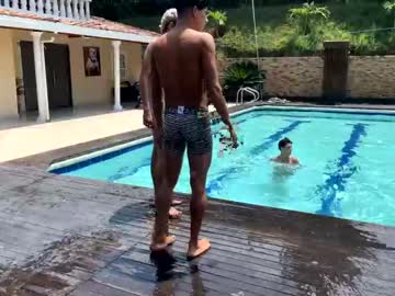 Nude cam man frat_house image #1199683