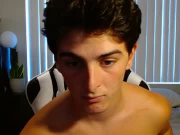 Nude cam man italianstalion1111 image #2945343