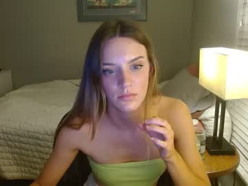 emmmafox14 nude girls camming