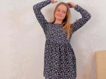 Nude cam girl saramillea image #3712407