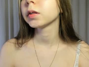 Nude cam girl janicereeves image #5186011