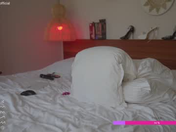 Nude cam girl emilia98xxx image #5597338