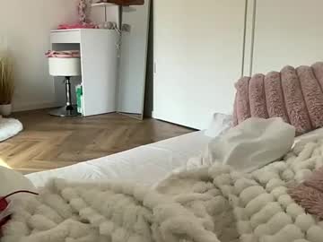 Nude cam girl sofiaaaxoxoxo image #7043014