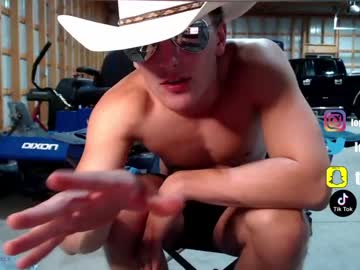 Nude cam man luckyloganx image #2216185