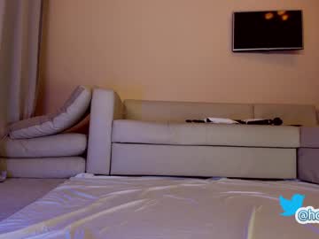 Nude cam girl hollyextra image #3052784