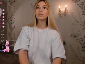 Nude cam girl loraalvey image #6977660