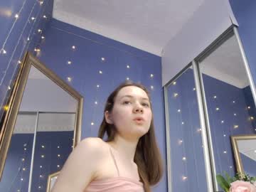 Nude cam girl kriskras__ image #4329967