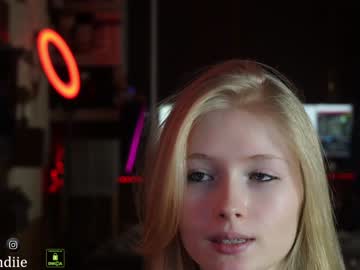 Nude cam girl bestblondiiecb image #5903859