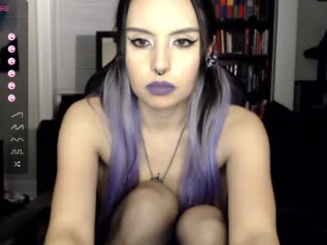 Nude cam girl runacrow image #5067516