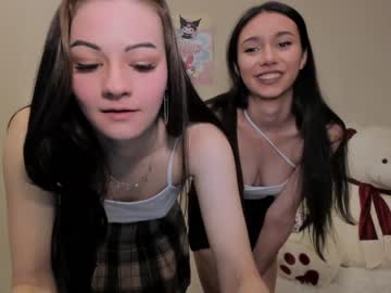 Nude cam couple flowery__girls image #4454637