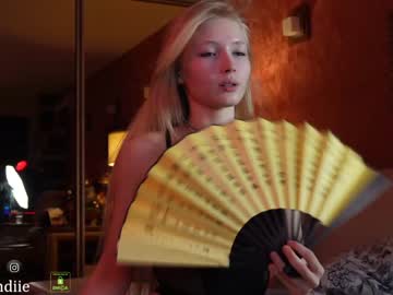 Nude cam girl bestblondiiecb image #5919442