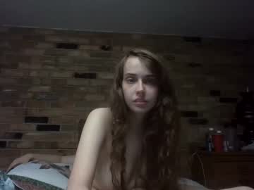 Nude cam couple jessicafucks1921 image #5139796