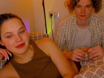 Nude cam couple di_n_alex image #631646
