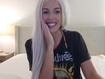 Nude cam girl catberg image #4390031
