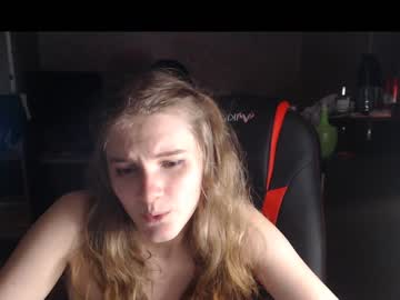 lolita_tease nude girls camming