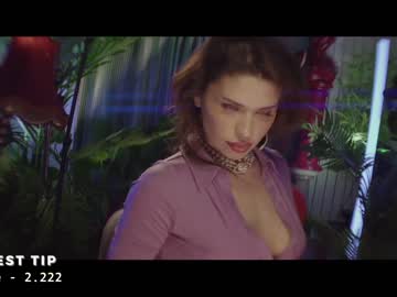 Nude cam girl lucieoude_ image #3771285