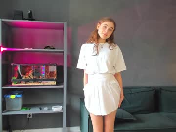 Nude cam girl mayabach image #4009322