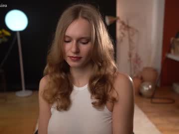 Nude cam girl chillwithkira image #3562055