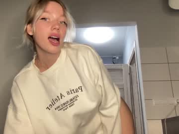 Nude cam girl angel_from_sky image #2190616