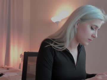 Nude cam girl whitewidooowww image #788905