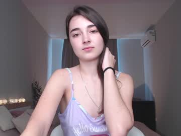 Nude cam girl disneyy_babyy image #4338985