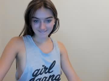 Nude cam girl omiliver image #310682