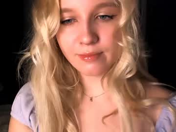 Nude cam girl nordmermaid image #1682093