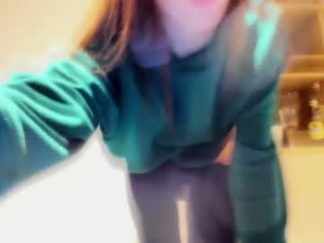 Nude cam girl ellie_leen image #1316955