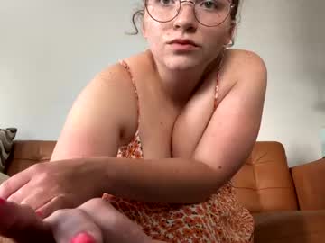 Nude cam couple freckledfantasy21 image #2291217