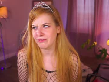 Nude cam girl juicyandthepussyblvd image #2253560