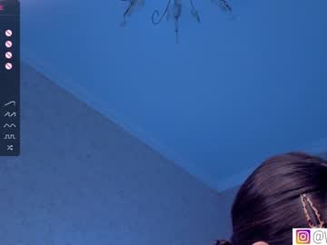 Nude cam girl bzzzme image #6631862