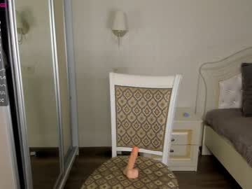 Nude cam girl kitana_55 image #2068446