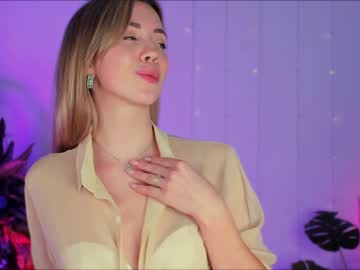 Nude cam girl emmi_rosee image #6622450