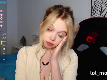 Nude cam girl small_blondee image #3754414