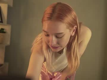 Nude cam girl anna_breach image #4738171